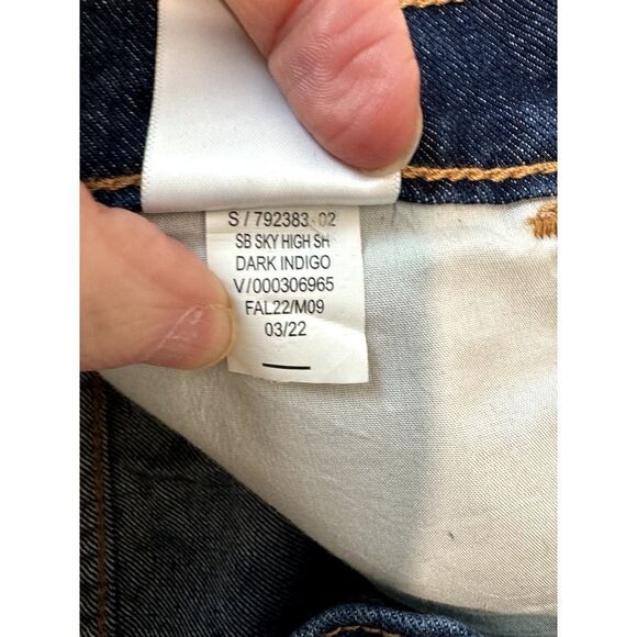 Old Navy High Rise Jean Shorts Adjustable Waist Cut-Offs - Girls Size 14 - Picture 8 of 9